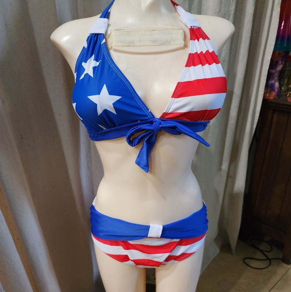 Bikini 2PC SwimUSA Patriotic 4th Of July Red White Blue Flag Womens Medium Teen